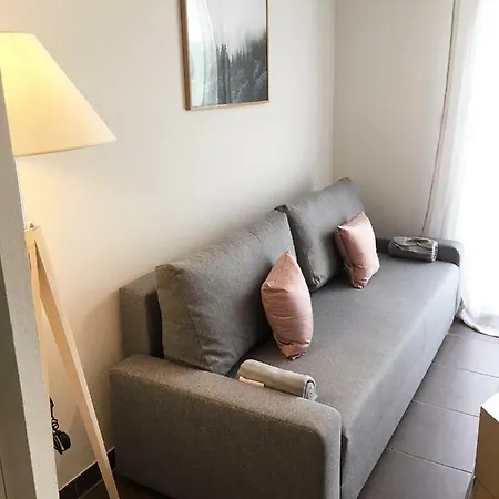 Quartier Euromedecine Apartment *